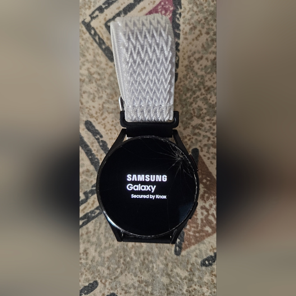 Used Samsung Galaxy Watch 4 40mm